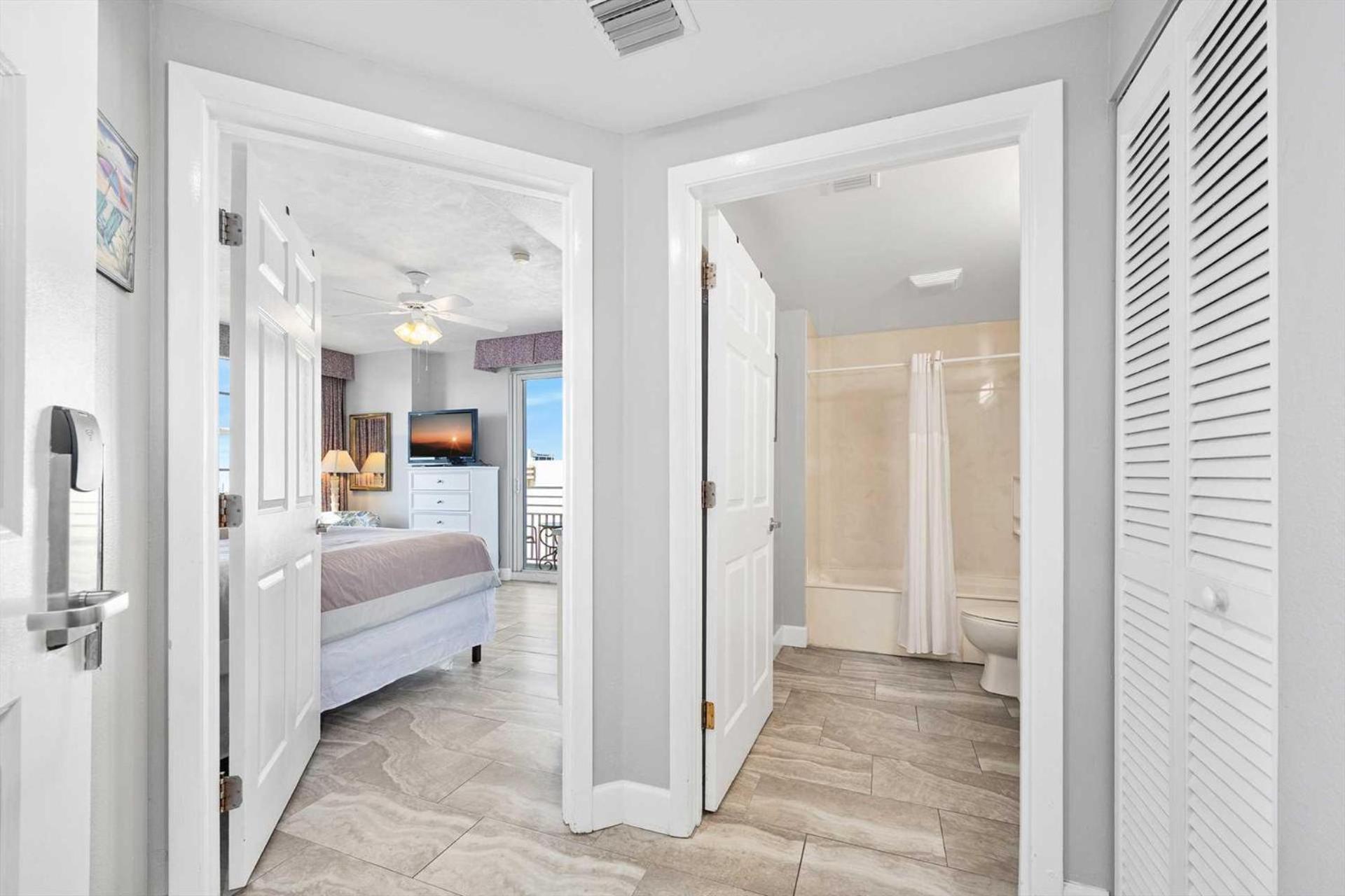 Luxury 8Th Floor 2 Bedroom Condo Direct Oceanfront Wyndham Ocean Walk Resort Daytona Beach | 801 Exterior photo